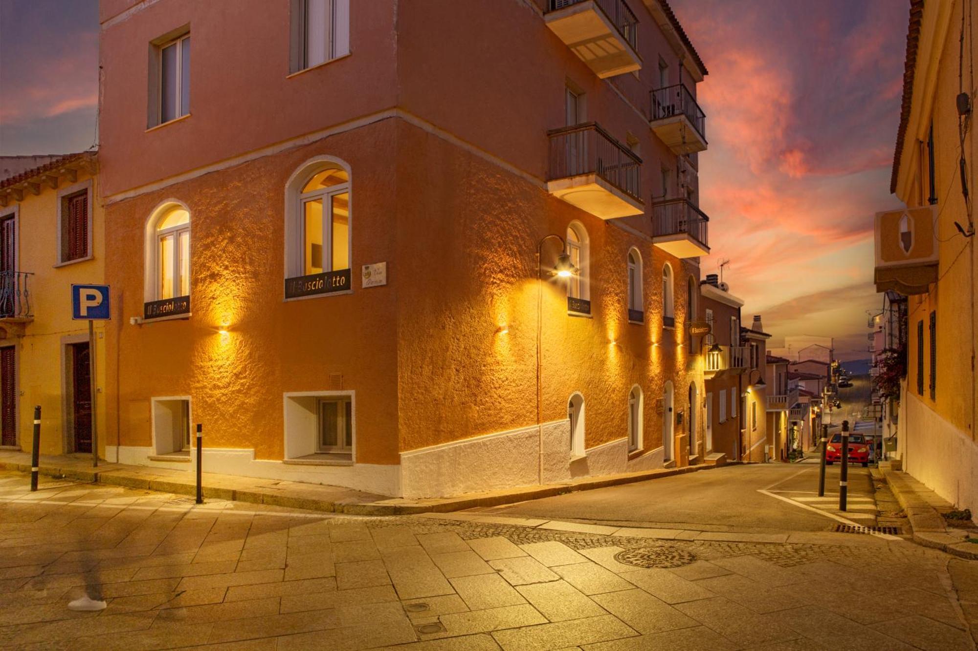 Il Busciolotto Hotel ซานตา เตเรซา กัลลูรา ภายนอก รูปภาพ